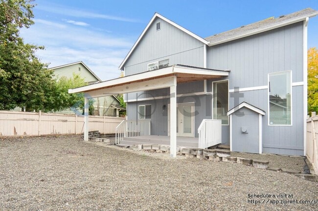 Building Photo - 13704 SE 275th St