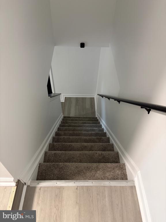 Building Photo - 14 Lyric Ct