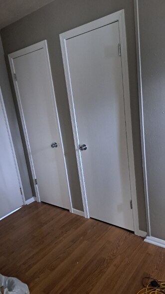 Building Photo - 1104 Riverton Dr