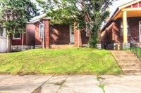 Building Photo - This 2 bedroom 1 bath home has been completely refinished with brilliant hardwood floors throughout!