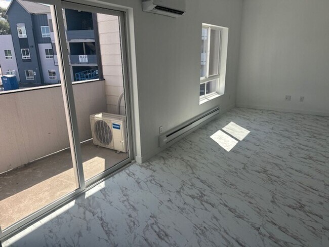 Building Photo - Now Leasing Modern Heights Apartments