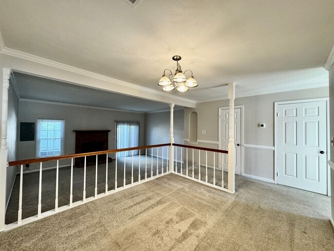 Building Photo - All Brick, End Unit Townhome in Kempsville...