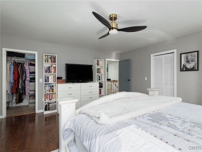 Building Photo - 35749 Sayre Rd