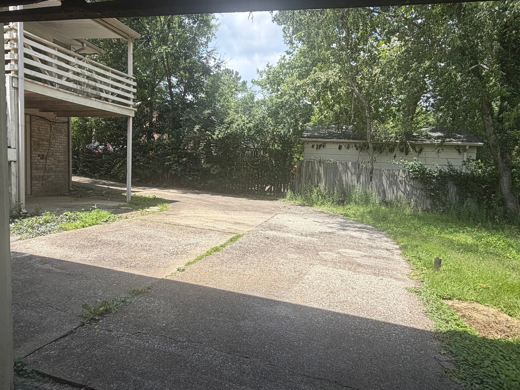 Building Photo - 3056 Dale Hollow Dr