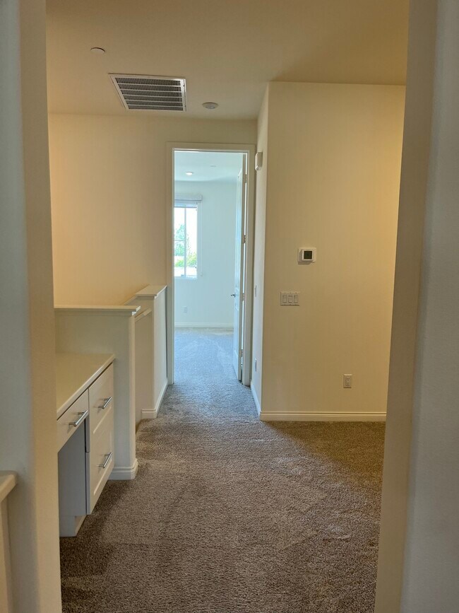 Building Photo - 54 Harmony Dr