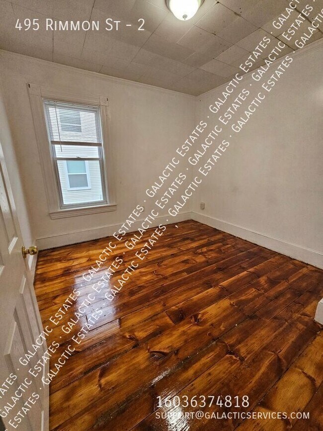 Building Photo - 495 Rimmon St