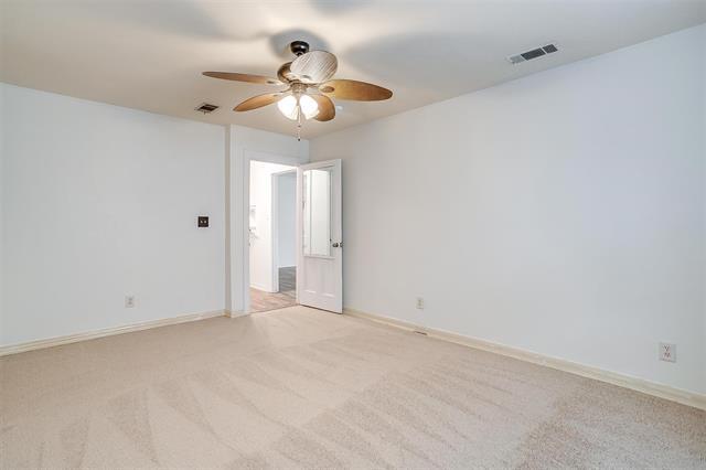 Building Photo - 4909 Birchman Ave