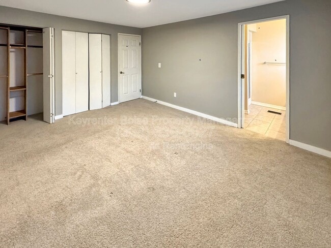 Building Photo - 4639 S Cochees Ave