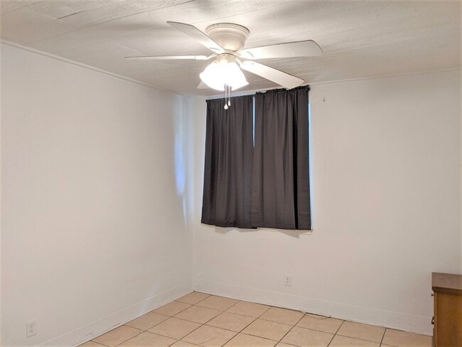 Building Photo - 401 Waccamaw Ave