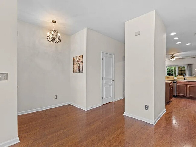 Building Photo - Earn Wealth While Leasing - Like a Homeown...