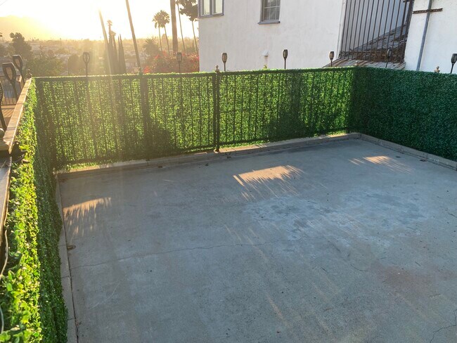 Back deck - 1437 Plumas St