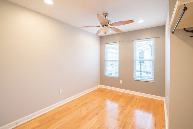 Building Photo - Contemporary Three Bedroom Home in Point Breeze