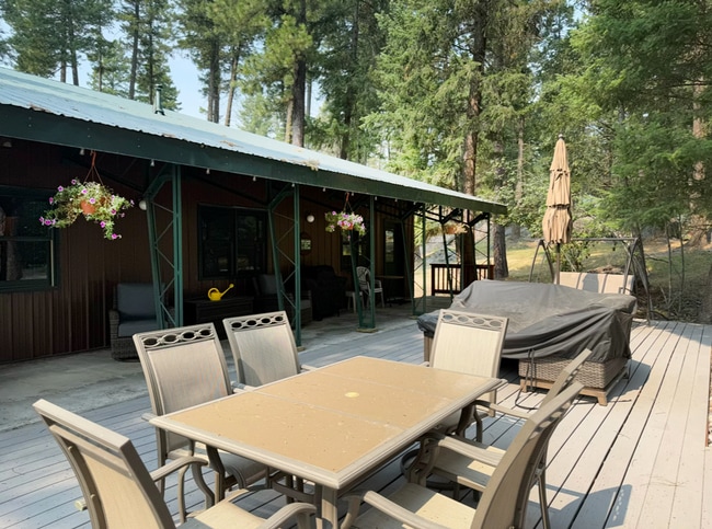 Primary Photo - Private Bigfork Home