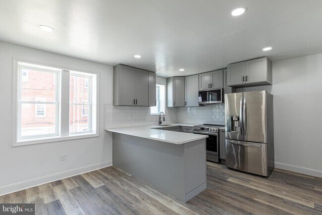 Building Photo - 4011 Bleigh Ave