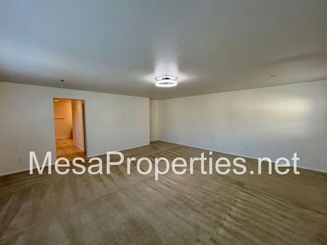 Building Photo - 6966 Madison Ln