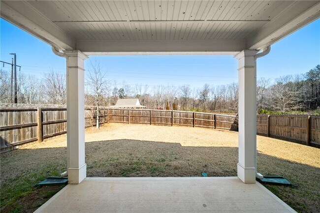 Building Photo - 5337 Burrus Ln