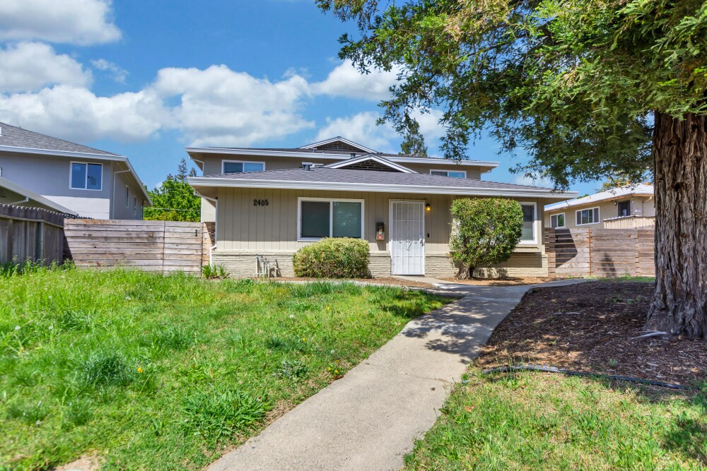 Building Photo - 2405 Cava Ct