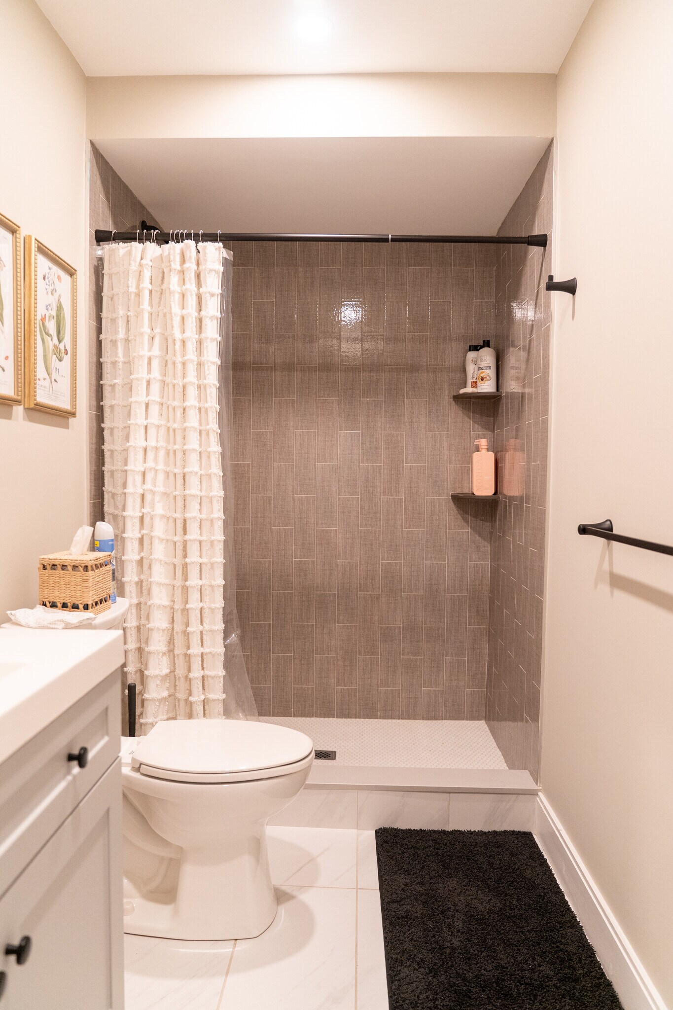 Building Photo - 279 Suffolk Ave