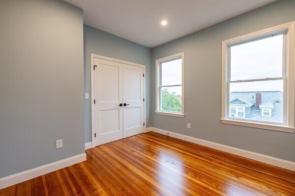 Building Photo - 19 Sawyer Ave