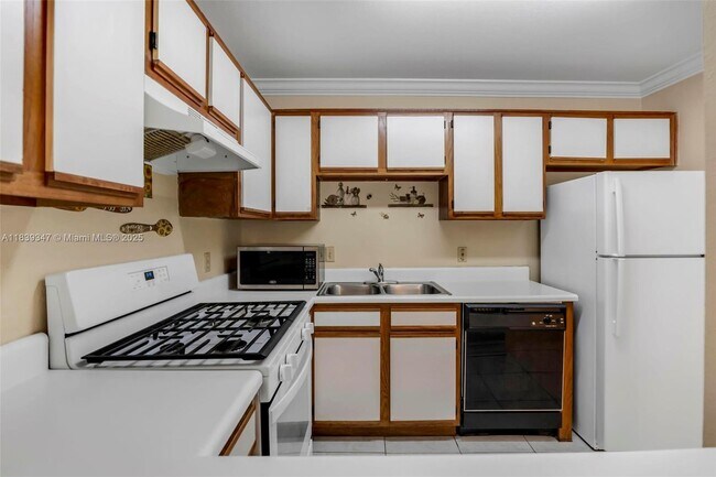 Building Photo - 15290 SW 106th Ln