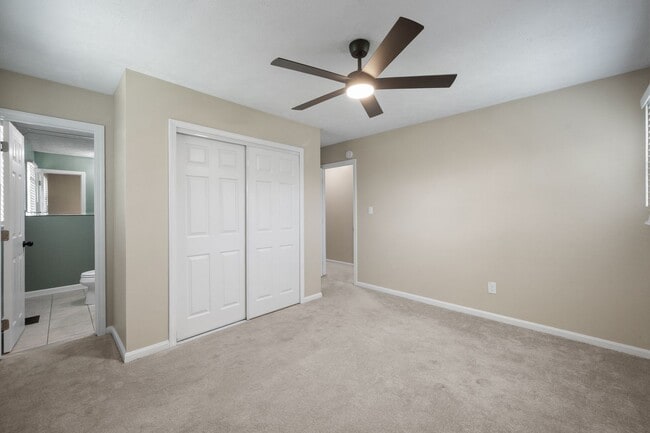 Building Photo - 9212 Foxtail Ct