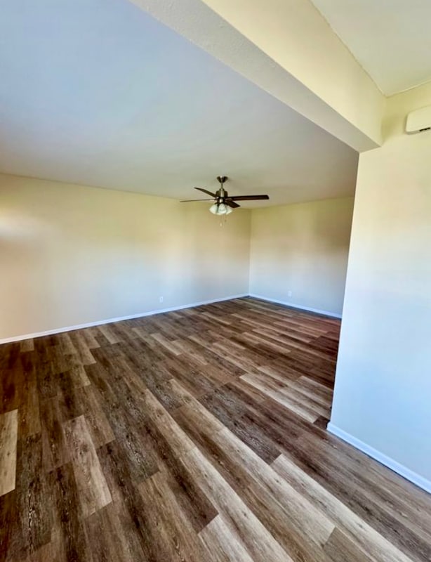 Building Photo - 2233 Canyon Dr