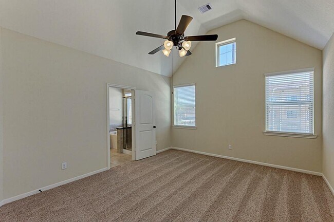 Building Photo - 12238 La Strada St