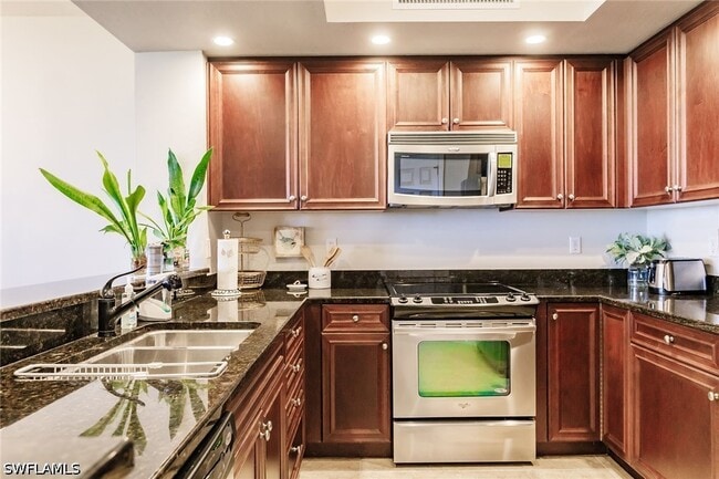 Building Photo - 1065 Borghese Ln
