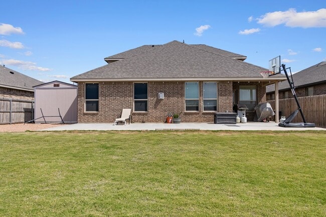 Building Photo - 7312 La Escolara Ranch Rd
