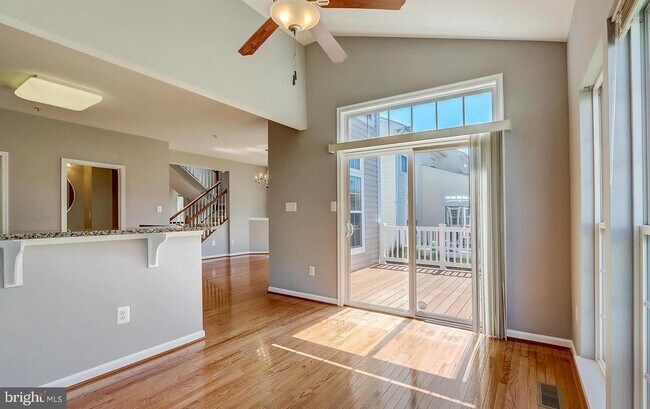 Building Photo - 1709 Hayle Dr