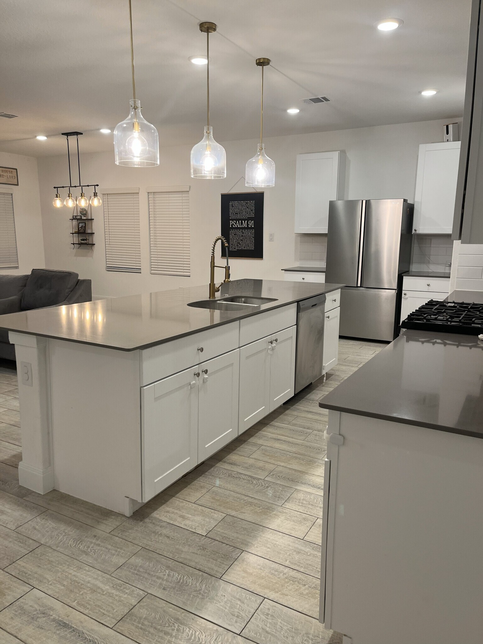 Kitchen 5 of 8 - 6615 Morgan Path