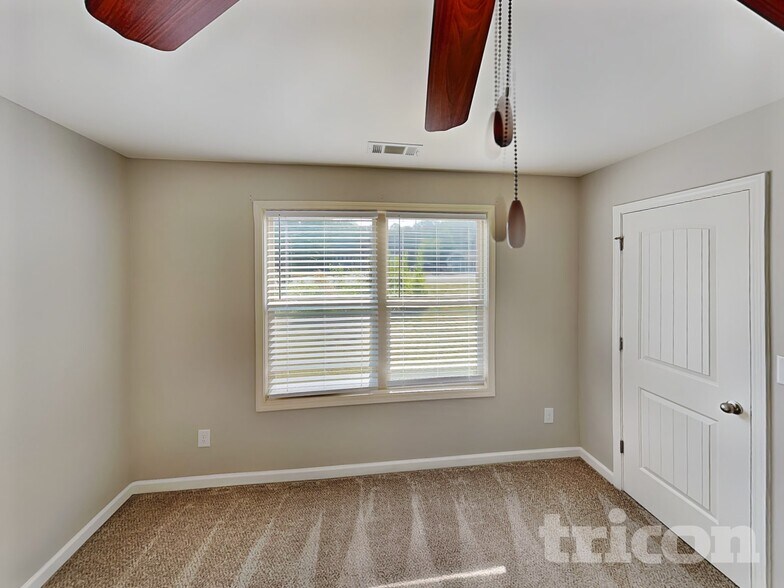 Building Photo - 94 Jackson Farms Dr