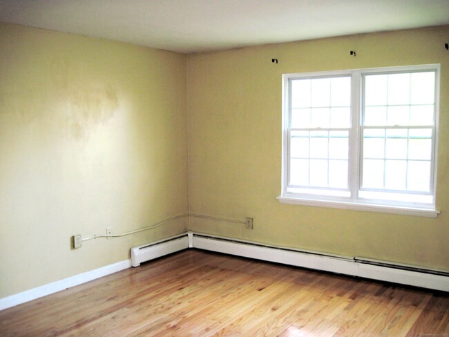 Building Photo - 1079 Blue Hills Ave