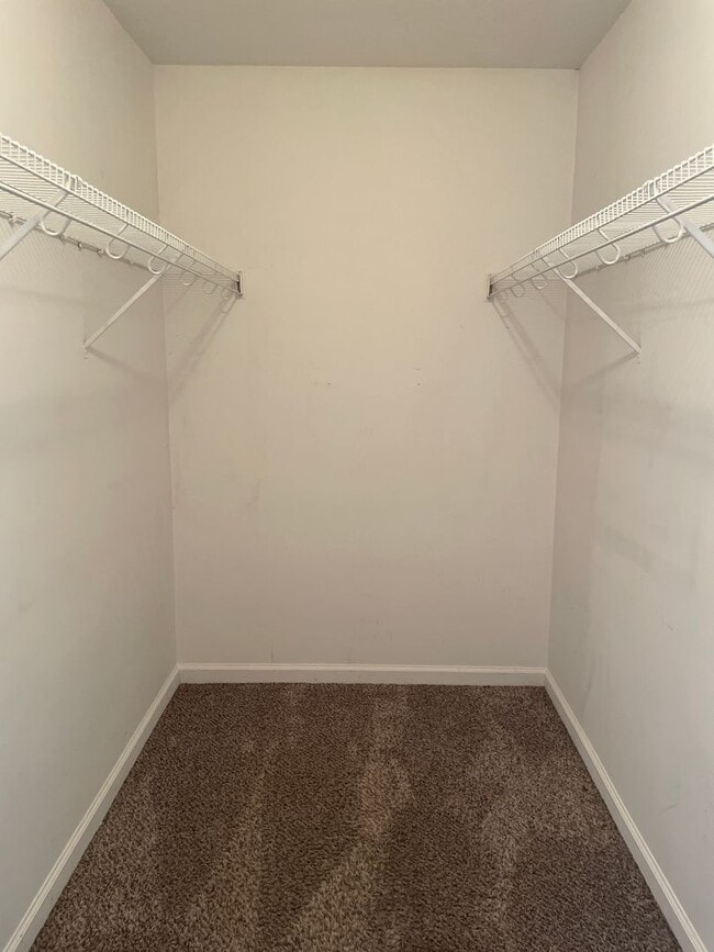 Building Photo - 365 Andrew Dr