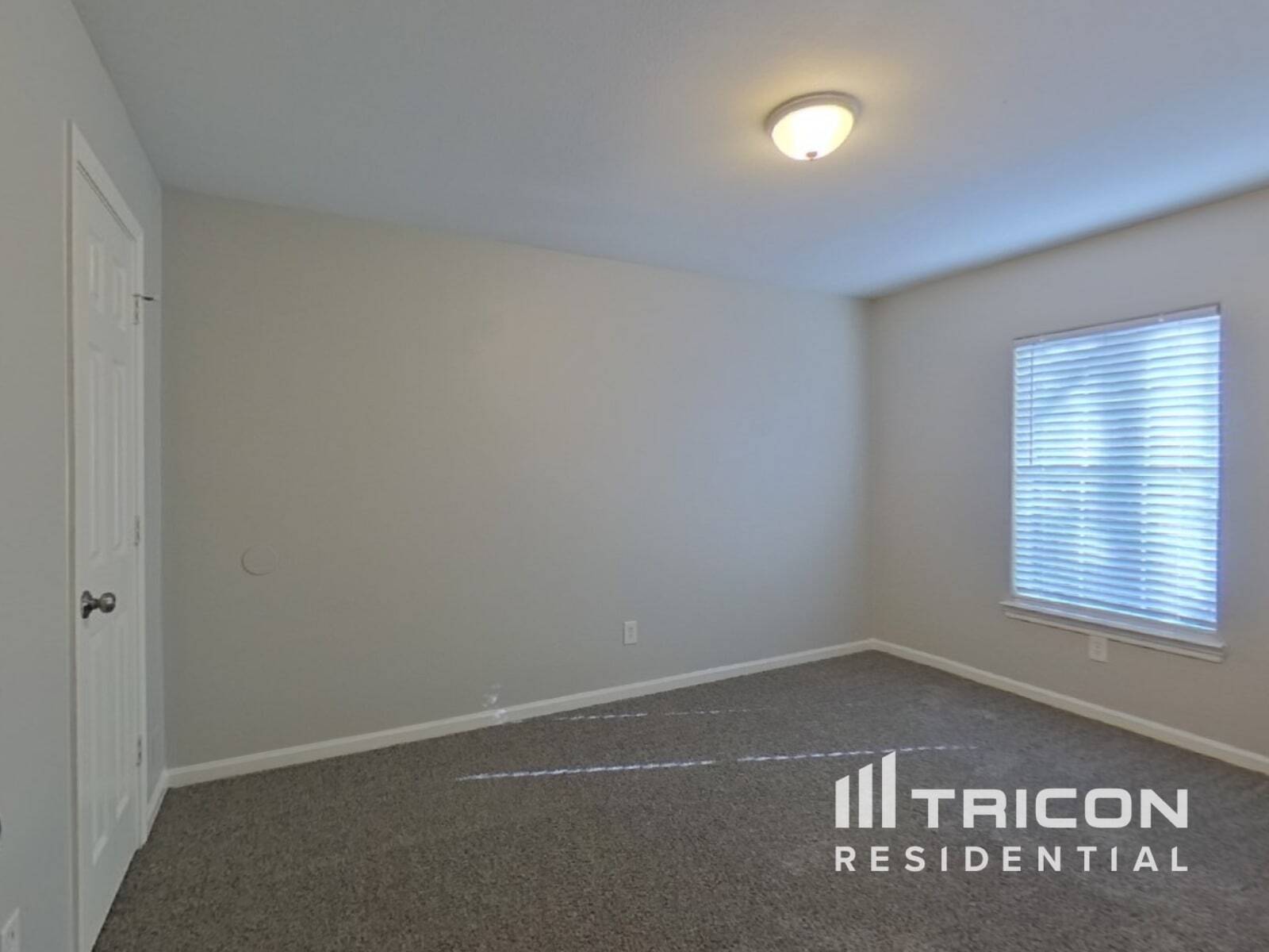 Building Photo - 10935 Mockingbird Pl
