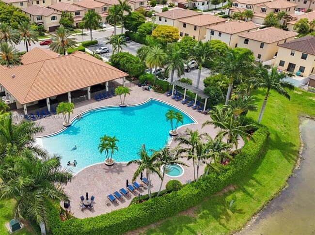 Building Photo - 8952 W 35th Ln