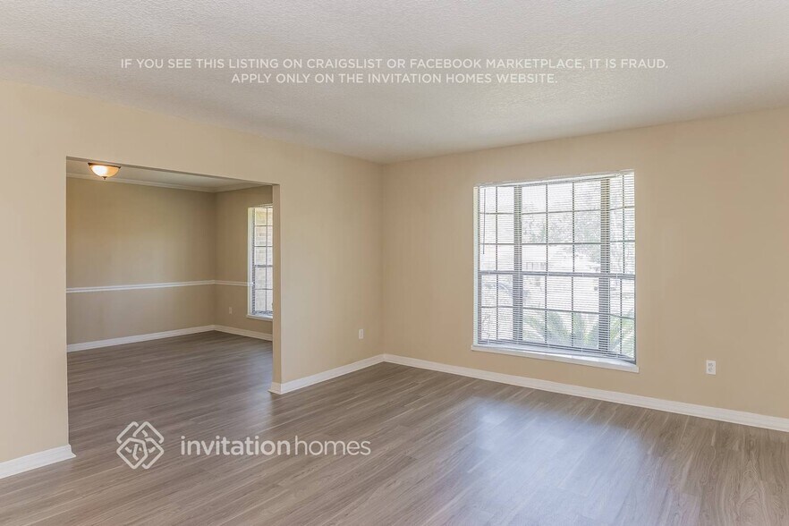 Building Photo - 2555 Bottomridge Dr