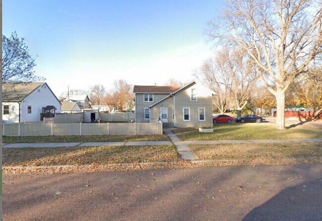 Front - 420 E 2nd Ave