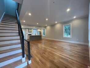 Building Photo - Amazing Brookline 4 bed 3.5 baths…. FEE PAID BY LANDLORD