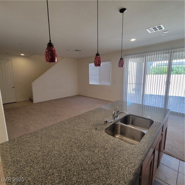 Building Photo - 1836 Pinsky Ln