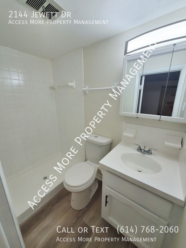Building Photo - 2144 Jewett Dr