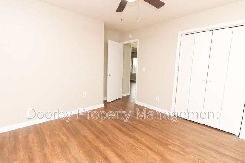 Building Photo - 16 Indigo Ln