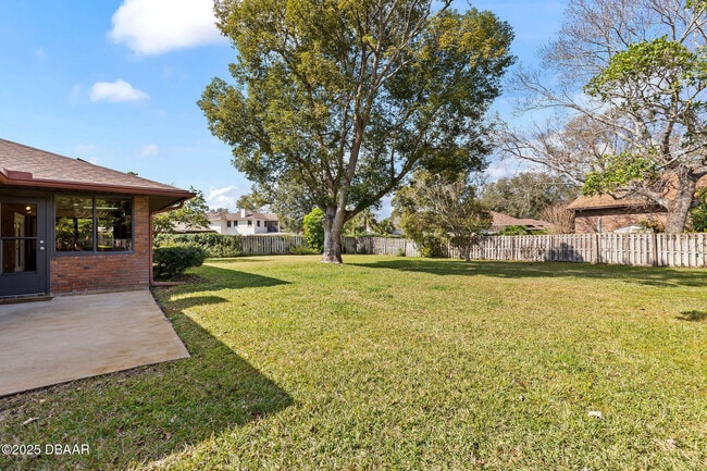 Building Photo - 16 Forest View Way