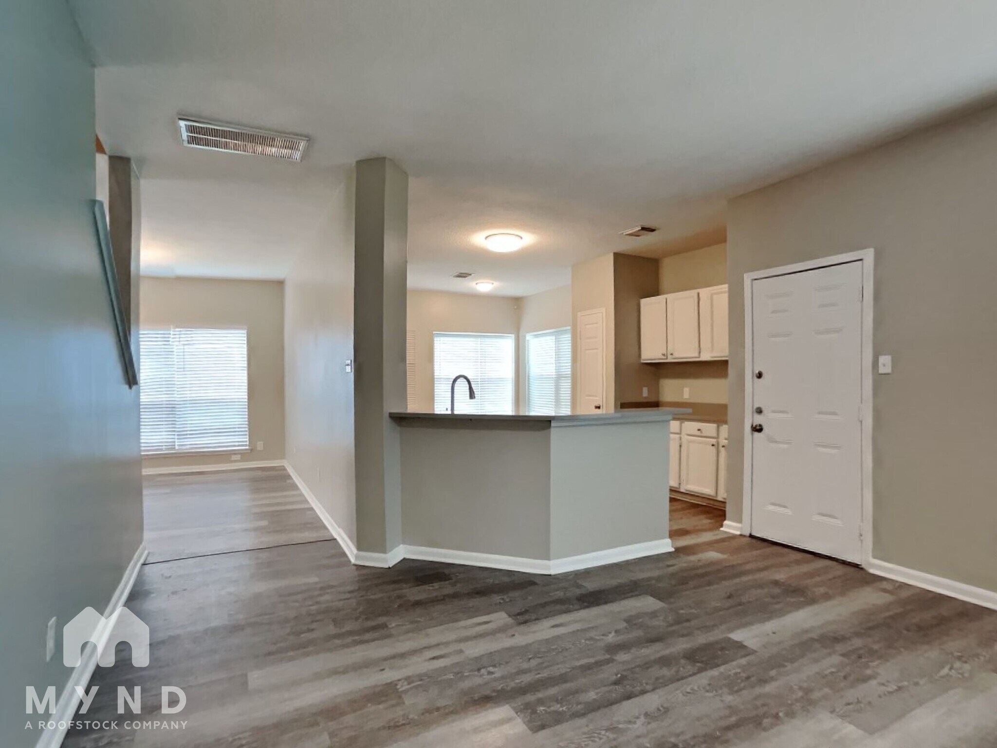 Building Photo - 4334 Egret Dr