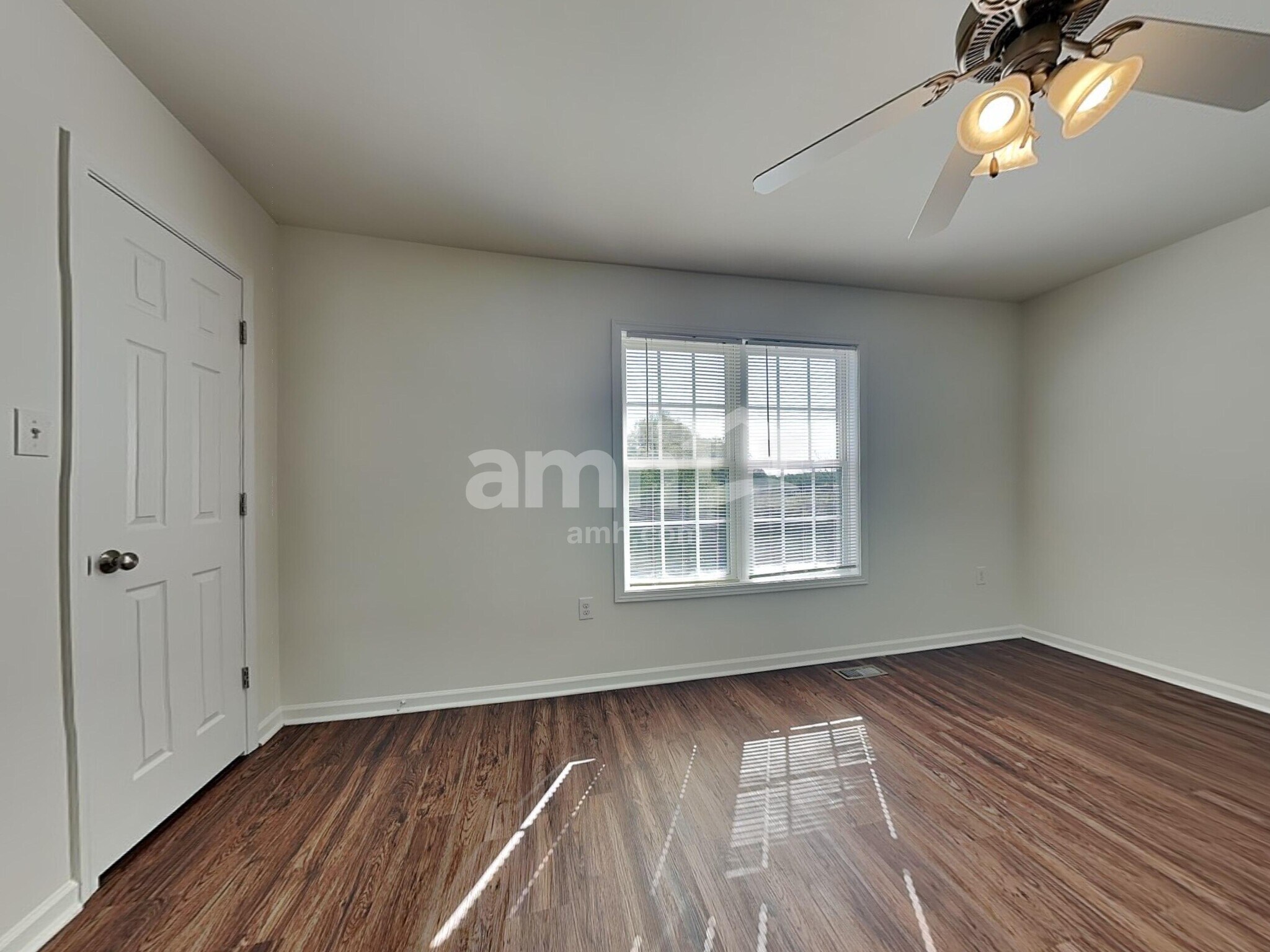 Building Photo - 67 Wolf Creek Ln