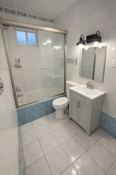 Building Photo - 4119 W 164th St