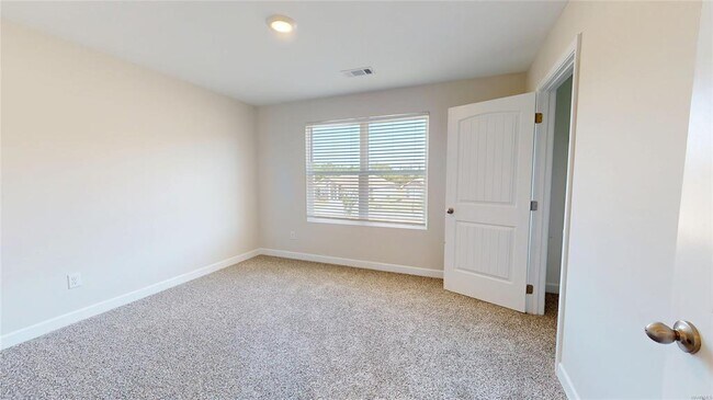 Building Photo - 7726 Shaddix St