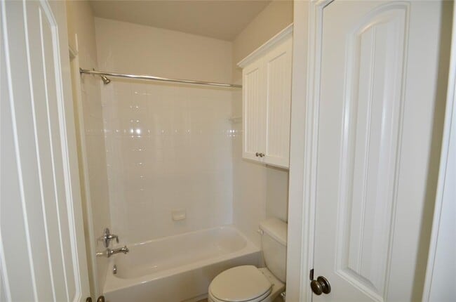 Building Photo - 9617 Solana Vista Loop