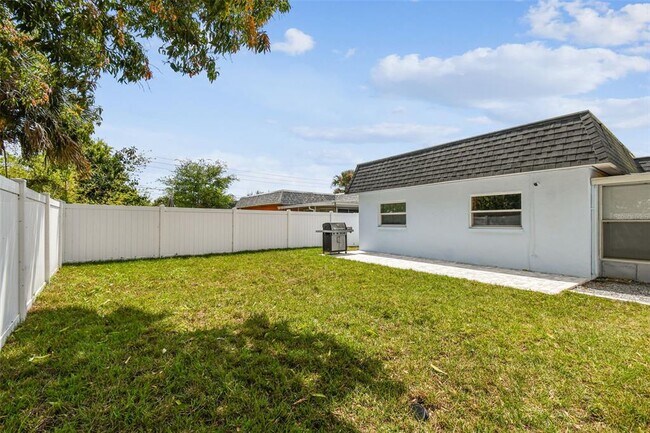 Building Photo - 12237 Eldon Dr