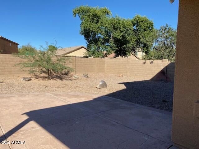 Building Photo - 40882 W Robbins Dr